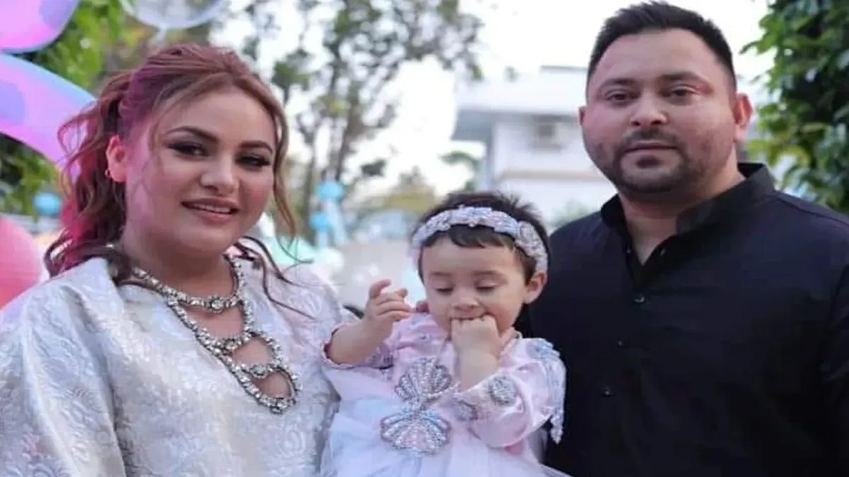 चुनावी धमाके के बाद अचानक गायब हुए तेजस्वी, हार के 20 दिन बाद परिवार के साथ यूरोप रवाना