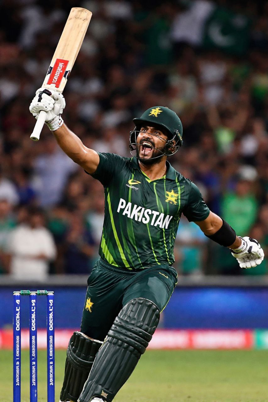 टी-20 वर्ल्डकप में साहिबजादा फरहान का तूफान, 57 गेंदों में जड़ा शतक